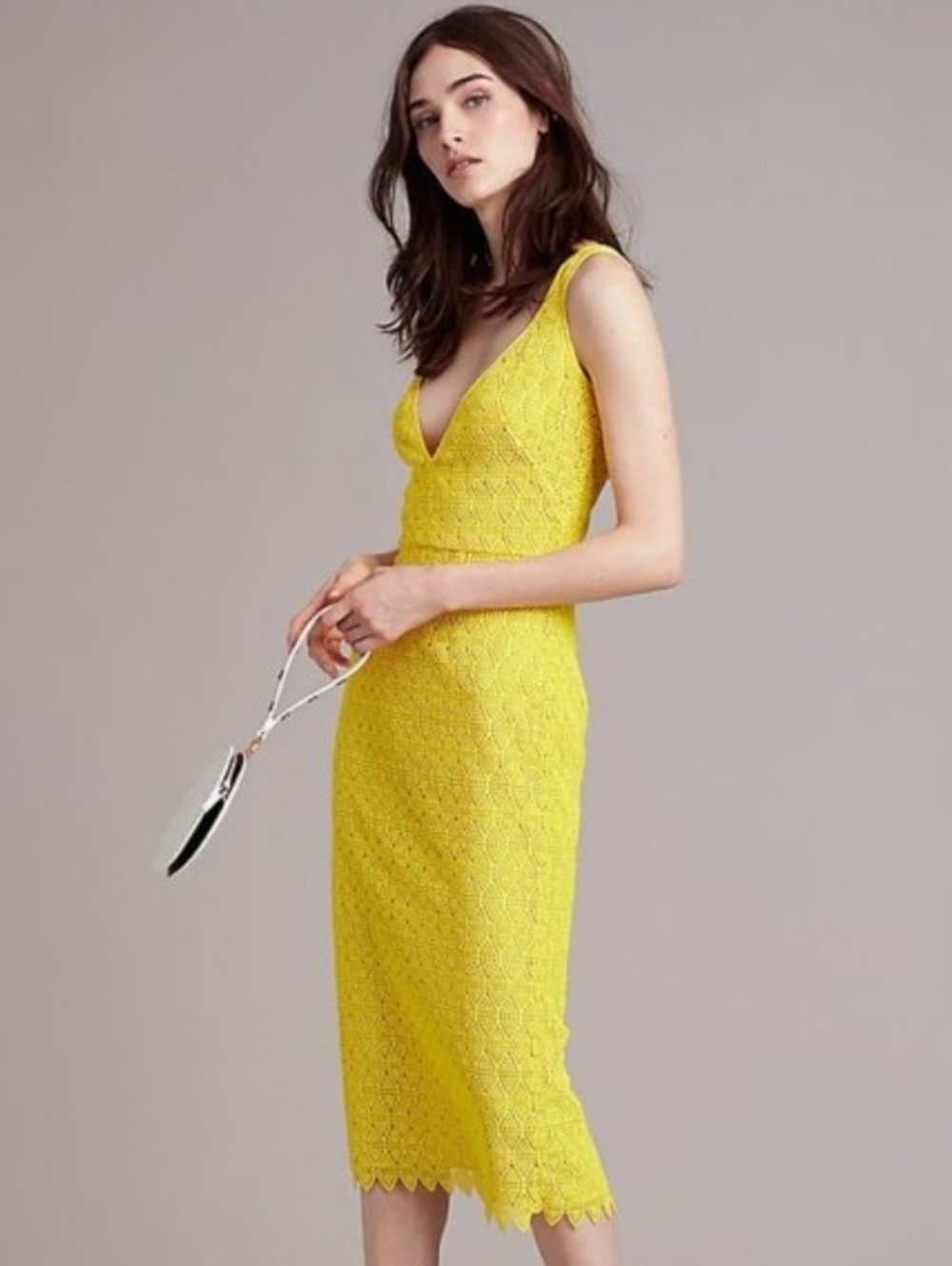 Diane Von Furstenberg Yellow Sleeveless Lace V-Neck Midi Dress Size 2